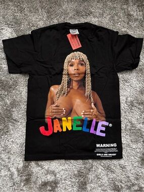 Girls Are Drugs: Janelle Monae Special Edition Short Sleeve Tee - Black (Small)